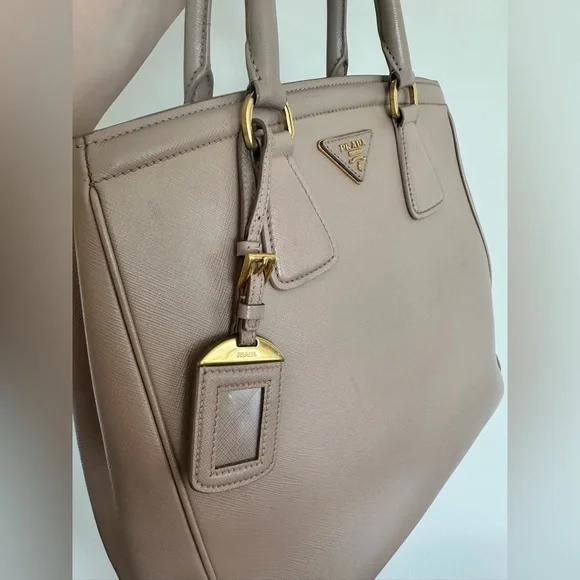 Prada Saffiano Lux Galleria Taupe Leather - Medium Size - Picture 5 of 10